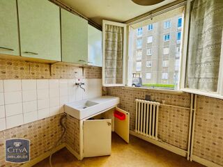  Appartement  vendre 4 pices 65 m