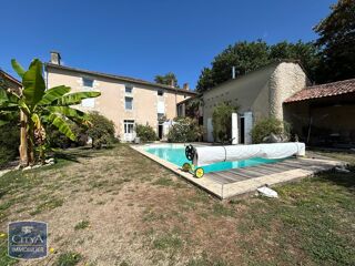  Maison  vendre 10 pices 245 m