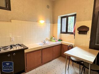  Maison � vendre 8 pi�ces 205 m�