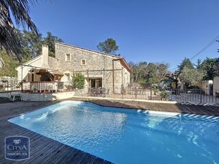  Maison  vendre 6 pices 150 m