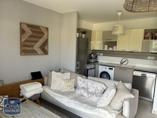  Appartement  vendre 2 pices 45 m