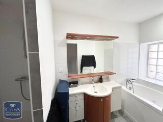  Immeuble � vendre 252 m�