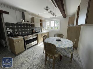  Maison  vendre 9 pices 270 m