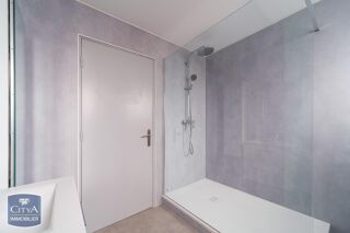  Appartement  vendre 4 pices 128 m