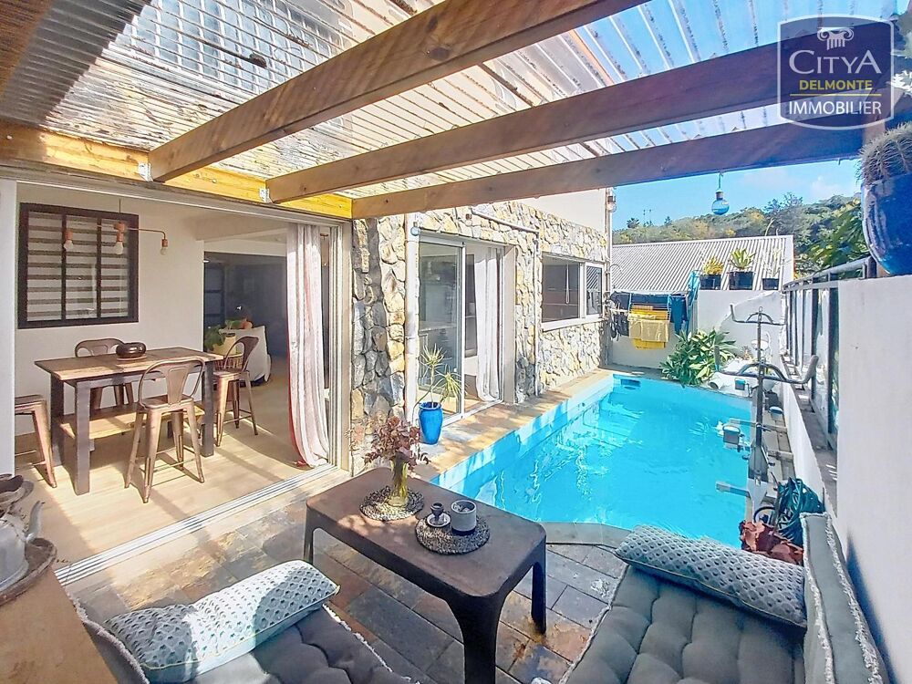 vente Maison - 8 pièce(s) - 160 m² Les Avirons (97425)