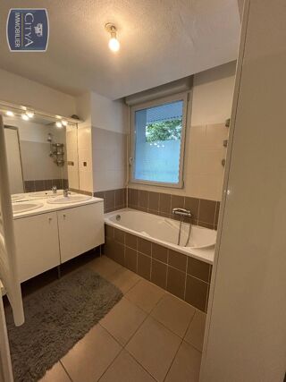  Appartement � vendre 5 pi�ces 91 m�