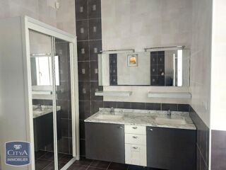  Maison � vendre 6 pi�ces 194 m�