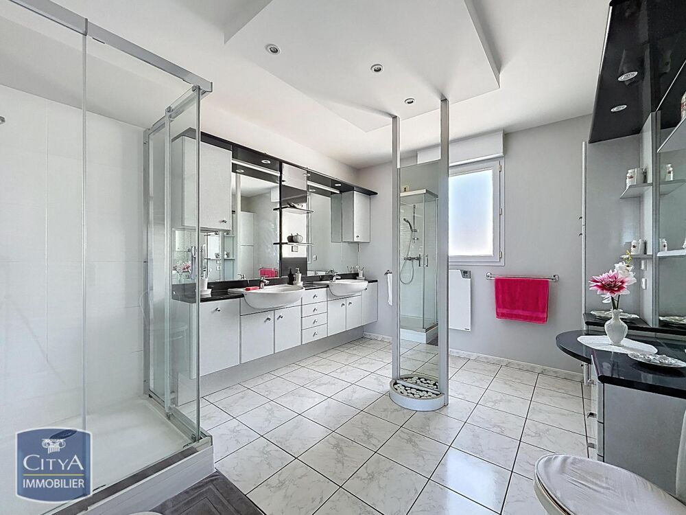  vendre  Appartement Nimes (30900)