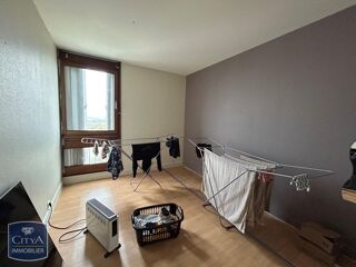  Appartement  vendre 4 pices 77 m