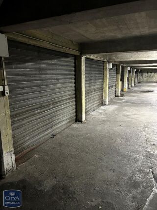  Parking / Garage � vendre 15 m�