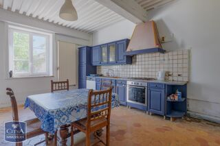  Maison  vendre 8 pices 283 m