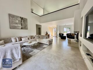  Maison � vendre 13 pi�ces 360 m�