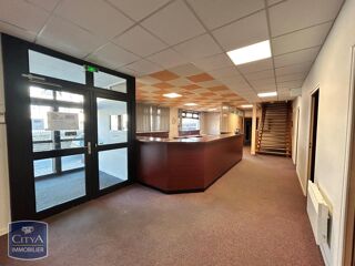  Immeuble � vendre 1250 m�