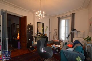  Immeuble  vendre 243 m