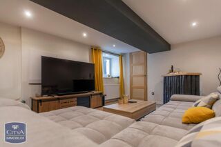  Maison  vendre 6 pices 160 m