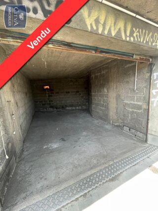  Parking / Garage � vendre 18 m�