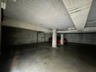  Parking / Garage � vendre 
