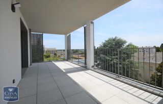  Appartement  vendre 5 pices 104 m