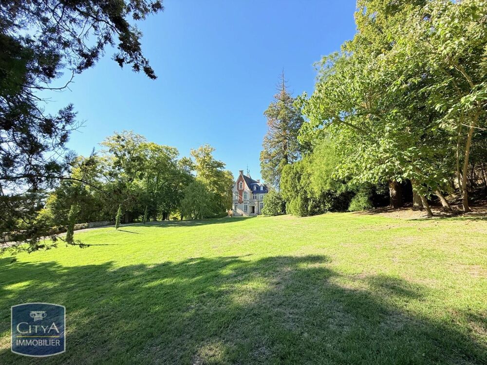  vendre  Proprit/chteau Loudun (86200)
