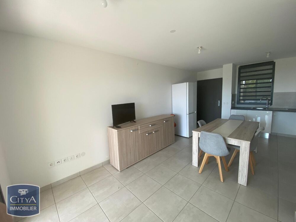 vente Appartement - 2 pièce(s) - 38 m² Sainte-Clotilde (97490)