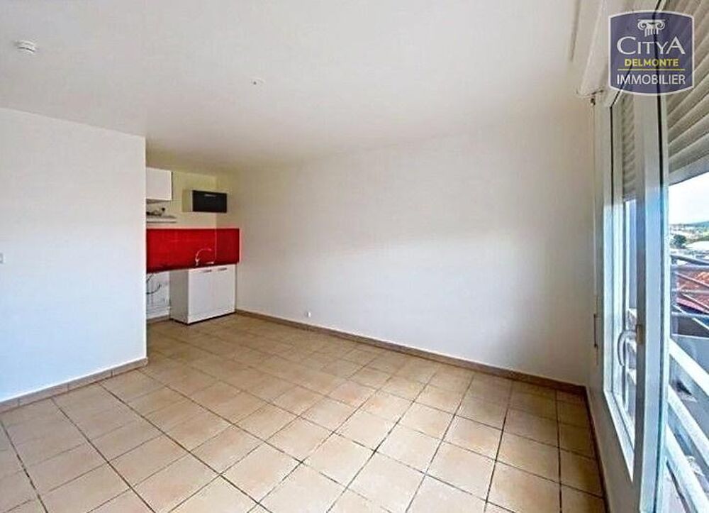 VENTE d'un studio idéalement situé en plein centre-ville....
