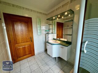  Villa � vendre 7 pi�ces 180 m�