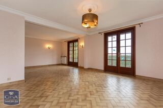  Maison à vendre 7 pièces 194 m²