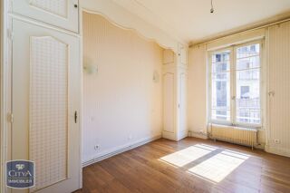  Appartement  vendre 4 pices 107 m