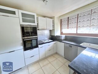 Appartement � vendre 5 pi�ces 97 m�