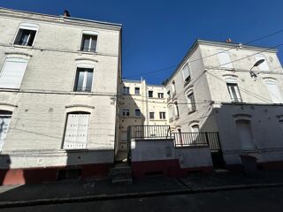  Immeuble  vendre 211 m