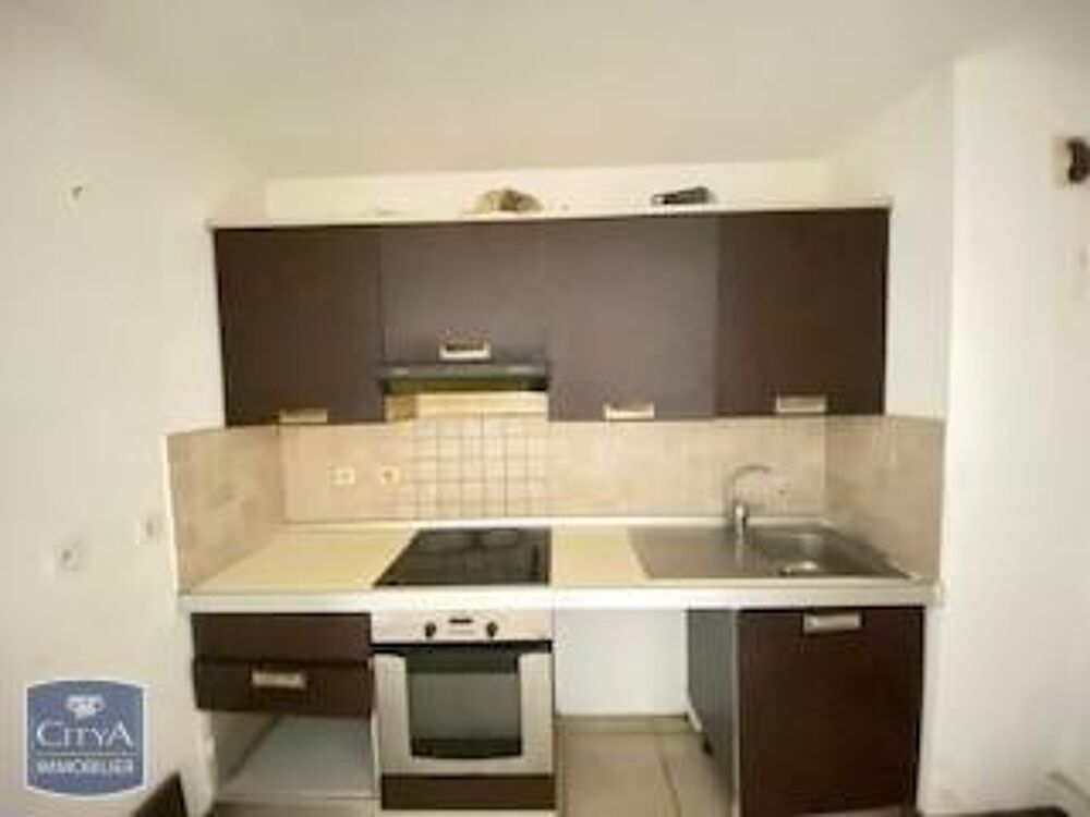 Vente d'un appartement spacieux et non meublé à découvri....
