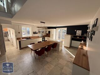  Maison  vendre 6 pices 140 m