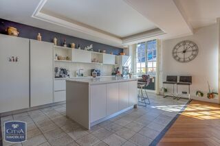  Appartement � vendre 5 pi�ces 172 m�