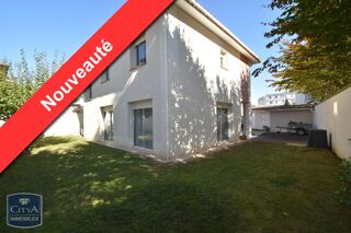  Villa  vendre 6 pices 137 m