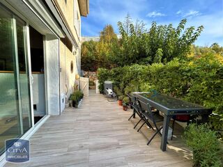  Appartement � vendre 4 pi�ces 82 m�