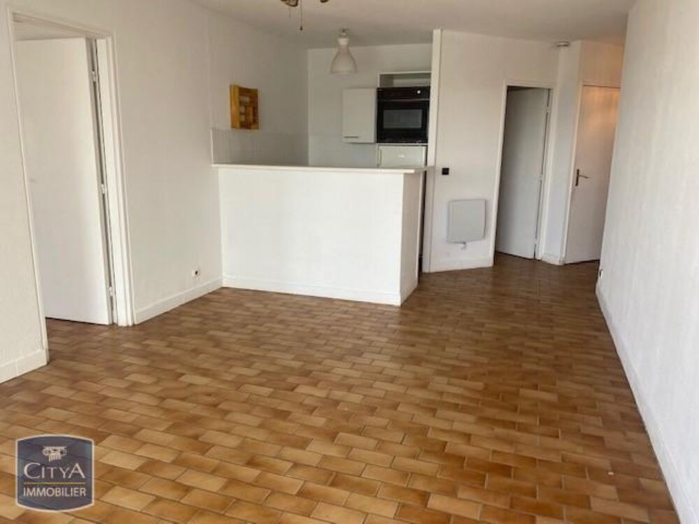 À vendre : Appartement SEJOUR. CHAMBRE + CABINE + TERRAS....