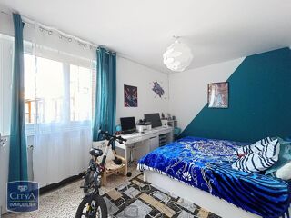  Immeuble � vendre 175 m�