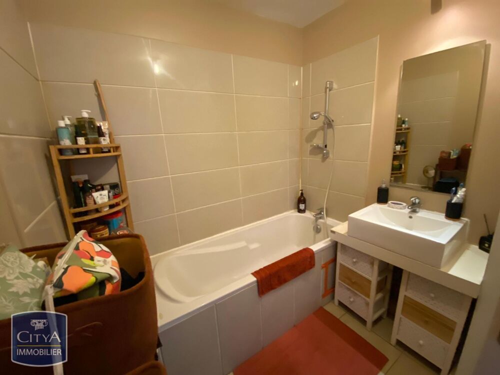 vente Appartement - 2 pièce(s) - 38 m² Sainte-Clotilde (97490)