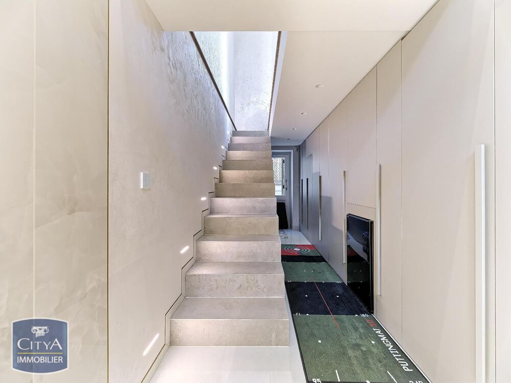 � vendre  Appartement Saint-Jean-Cap-Ferrat (06230)