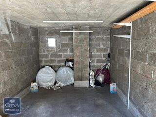  Parking / Garage � vendre 