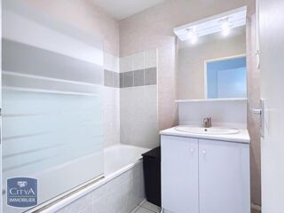  Appartement  vendre 2 pices 51 m