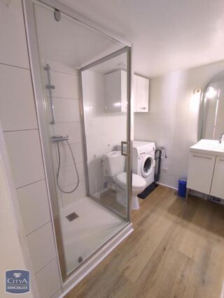  Immeuble � vendre 215 m�