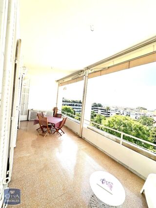  Appartement  vendre 2 pices 65 m