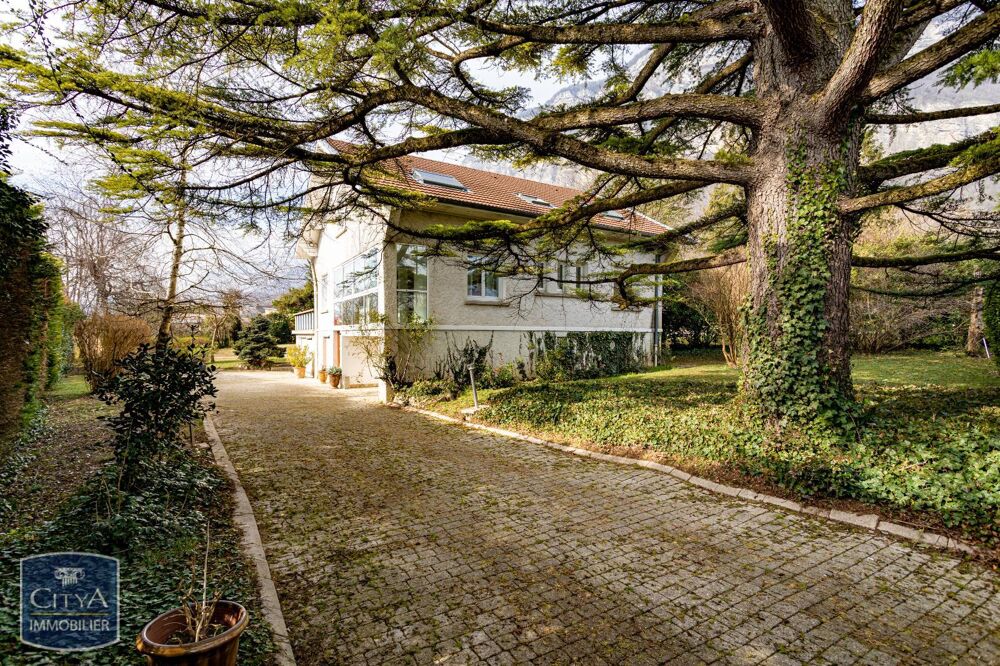  vendre  Maison Crolles (38920)