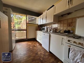  Appartement � vendre 3 pi�ces 77 m�
