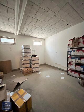  Parking / Garage  vendre 