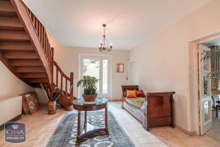  Maison � vendre 10 pi�ces 360 m�