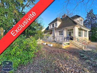  Maison  vendre 9 pices 158 m