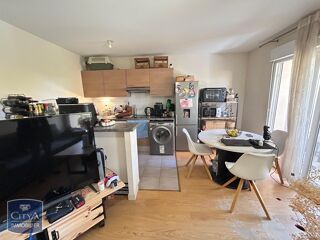  Appartement  vendre 2 pices 57 m