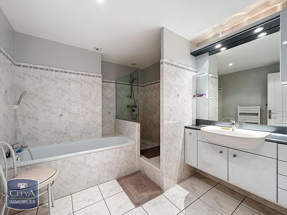  vendre  Appartement Nimes (30900)